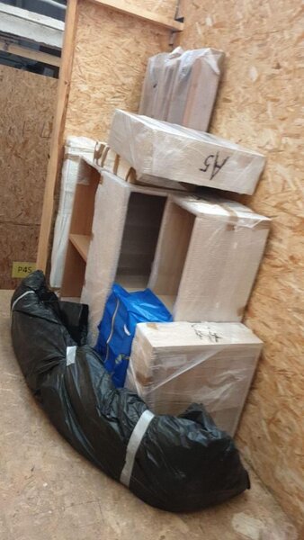 Oferim Boxe pentru depozitare